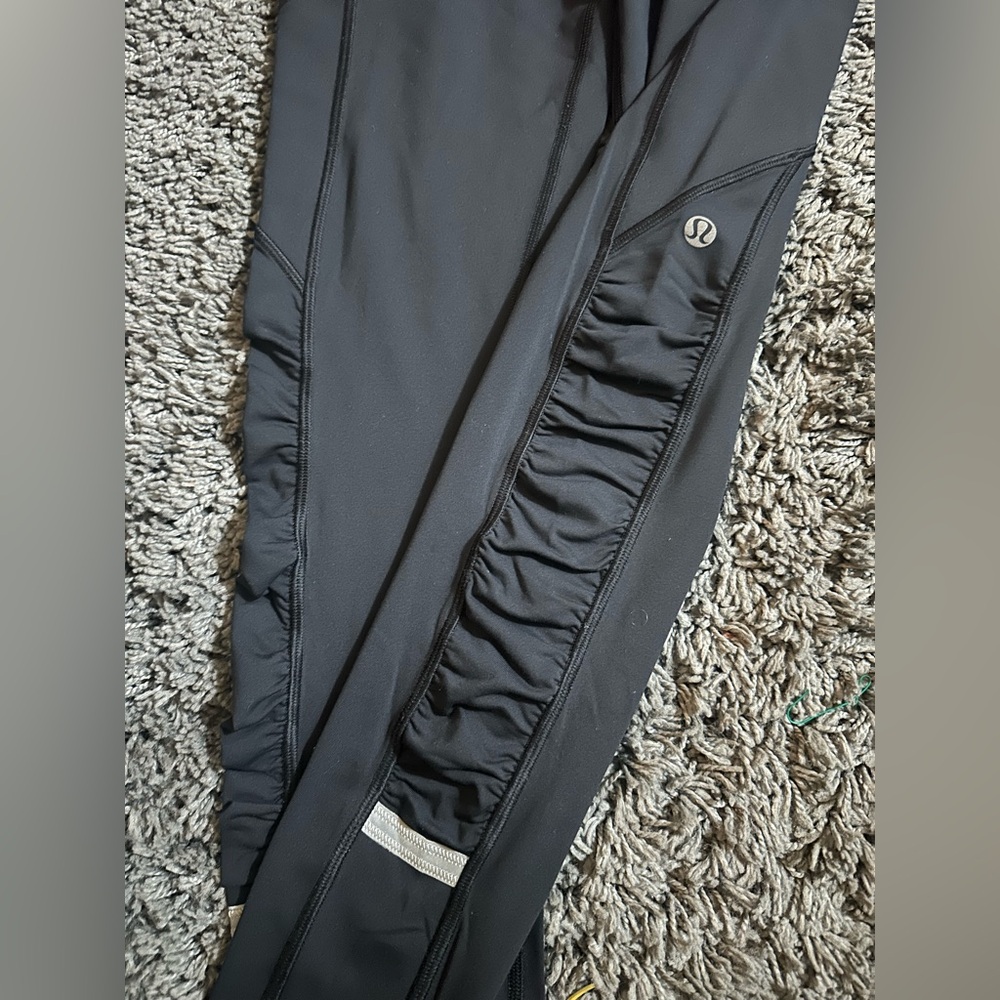 Lululemon Leggings - Picture 4 of 7
